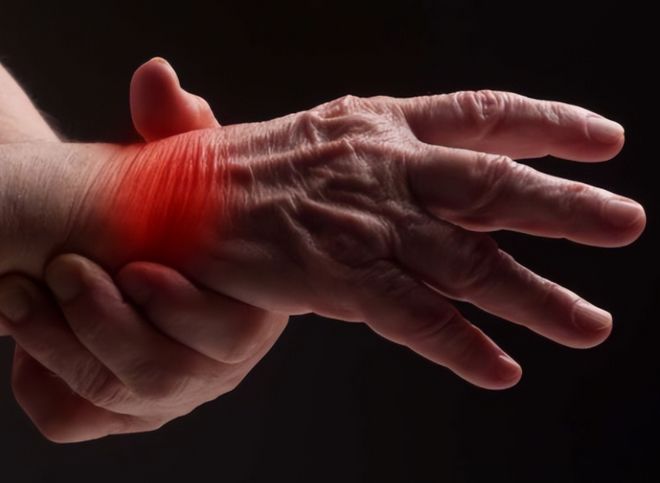 是缺水或是这几种疾病“找上门”口干是大病